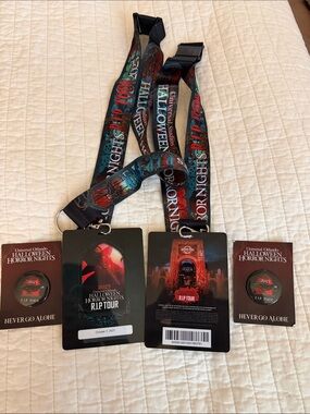 Universal Studios Halloween Horror Nights R.I.P. Tour Lanyards and Pins